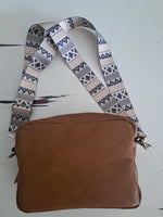 Load image into Gallery viewer, Osonjiva Square Crossbody Bag
