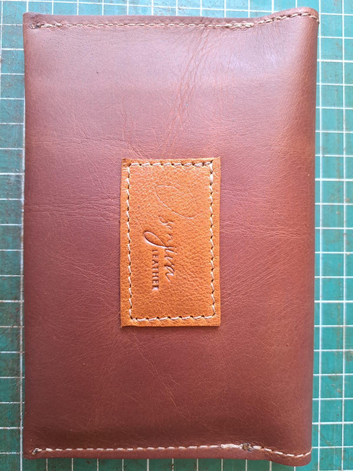 Osonjiva Passport Holder